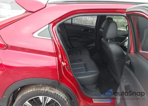 2020 Mitsubishi Eclipse Cross Se 1.5T Awc/Sel 1.5T Awc from USA, damaged, VIN JA4AT5AA8LZ002234